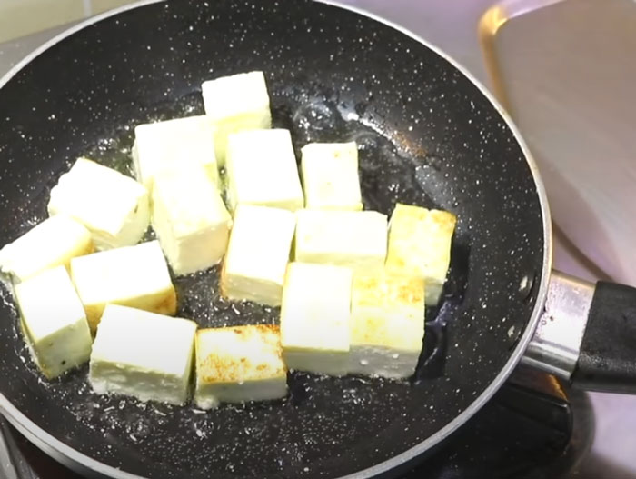 matar paneer recipe step-1