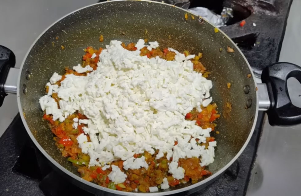 add grated paneer