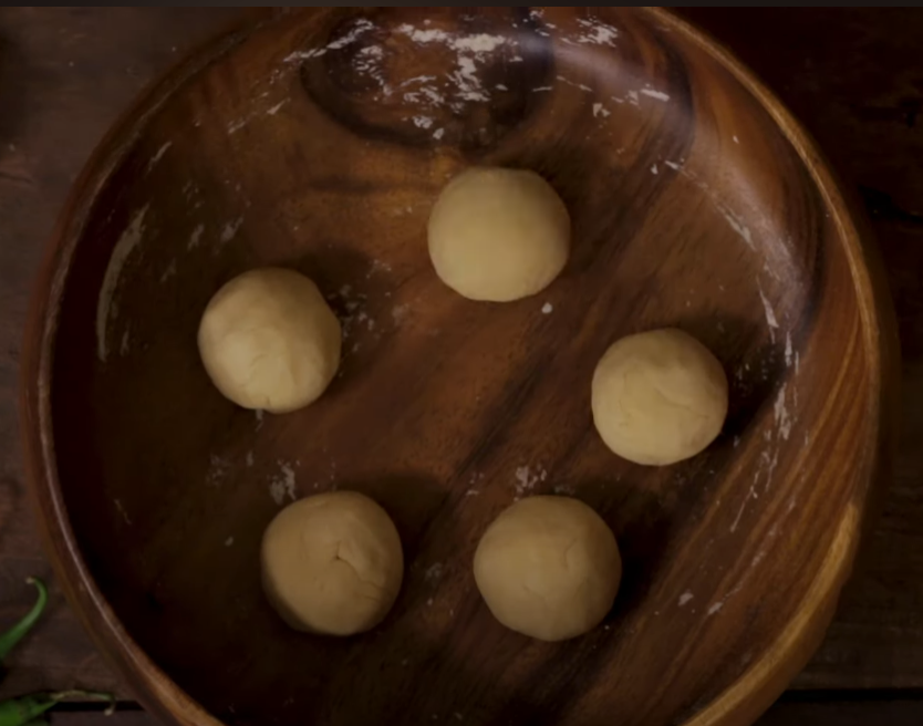 mooli paratha balls