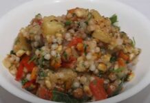 Sabudana Khichdi Recipe – साबूदाना खिचड़ी Bowl of Sabudana Khichdi